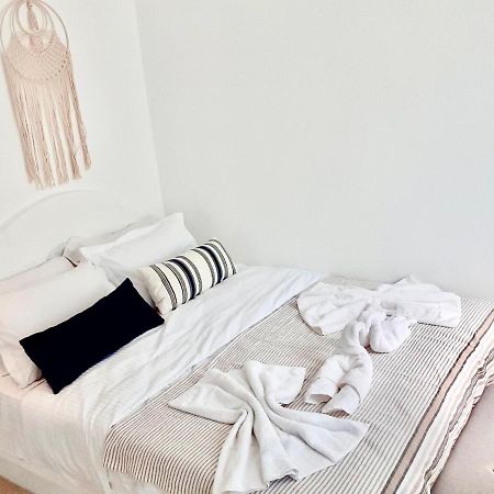 Oldtown Suites Fira Luaran gambar