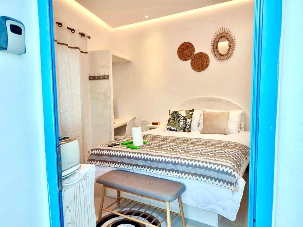 Oldtown Suites Fira Luaran gambar