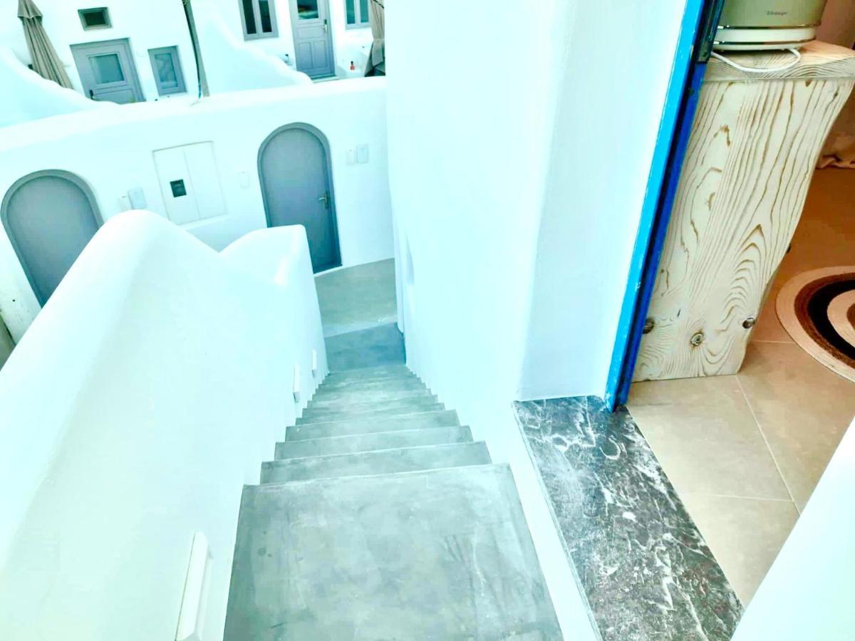 Oldtown Suites Fira Luaran gambar