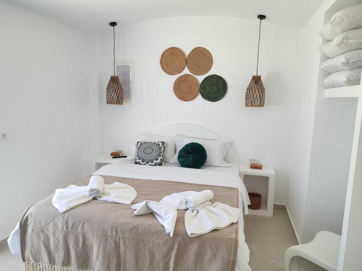 Oldtown Suites Fira Luaran gambar