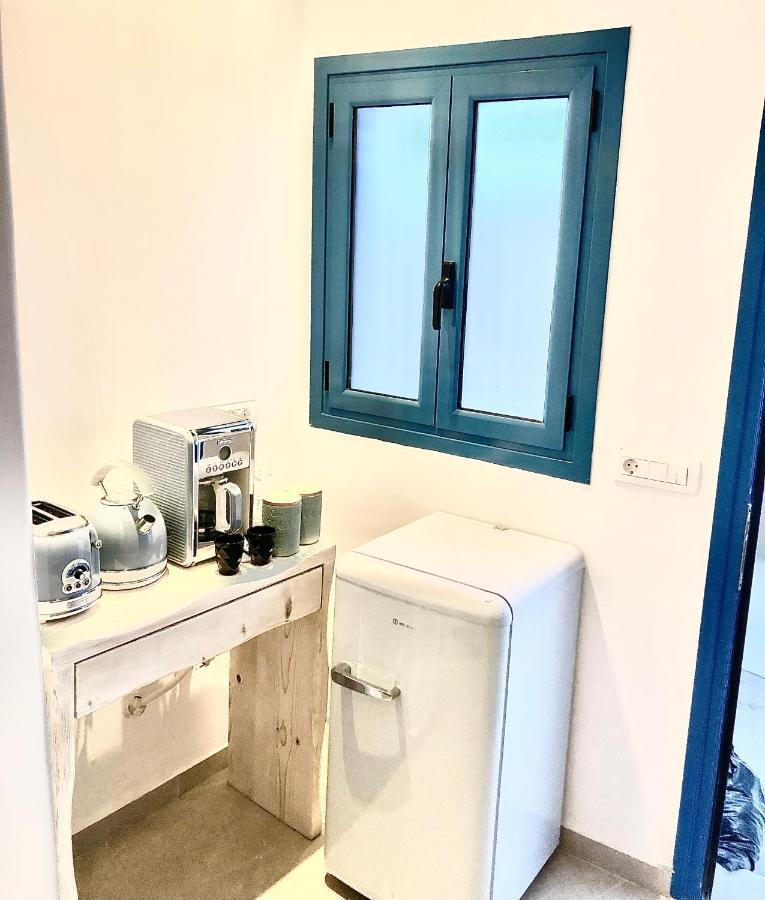 Oldtown Suites Fira Luaran gambar