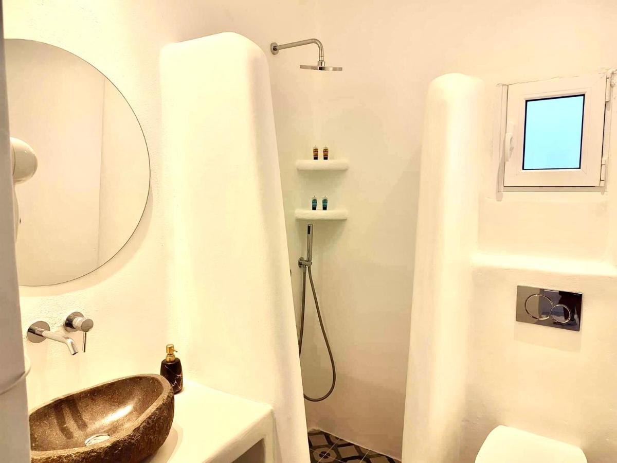 Oldtown Suites Fira Luaran gambar