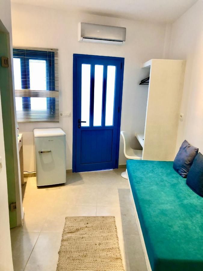 Oldtown Suites Fira Luaran gambar