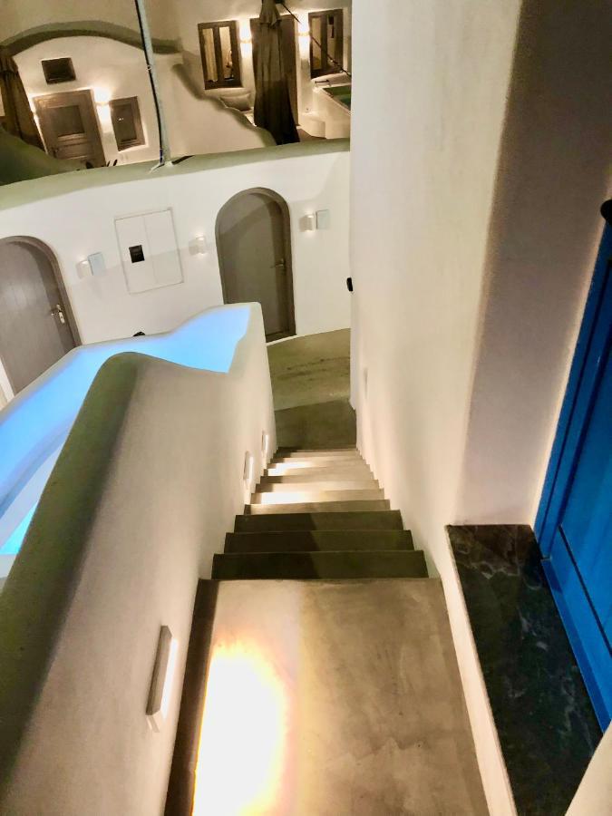 Oldtown Suites Fira Luaran gambar